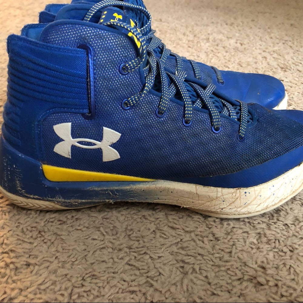 Under Armour Curry Basketball shoes